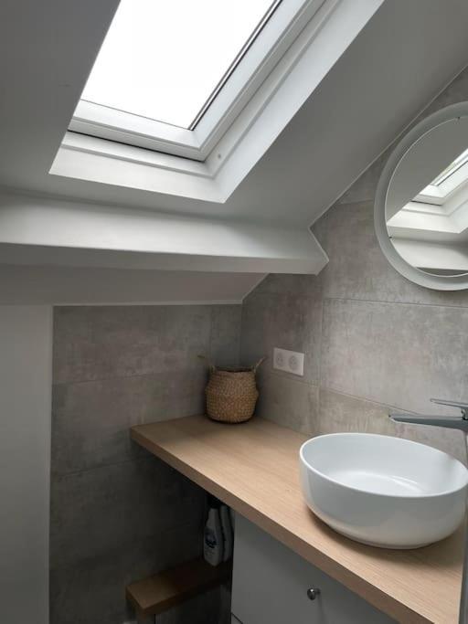 Tiny Paradise - 2 Bedrooms Apartment Montigny-sur-Loing 外观 照片